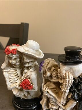 Skeleton Couple Pairs  Figurines Home Decor